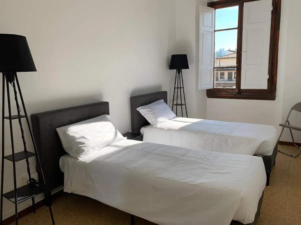Porta Rossa Apartment Florence