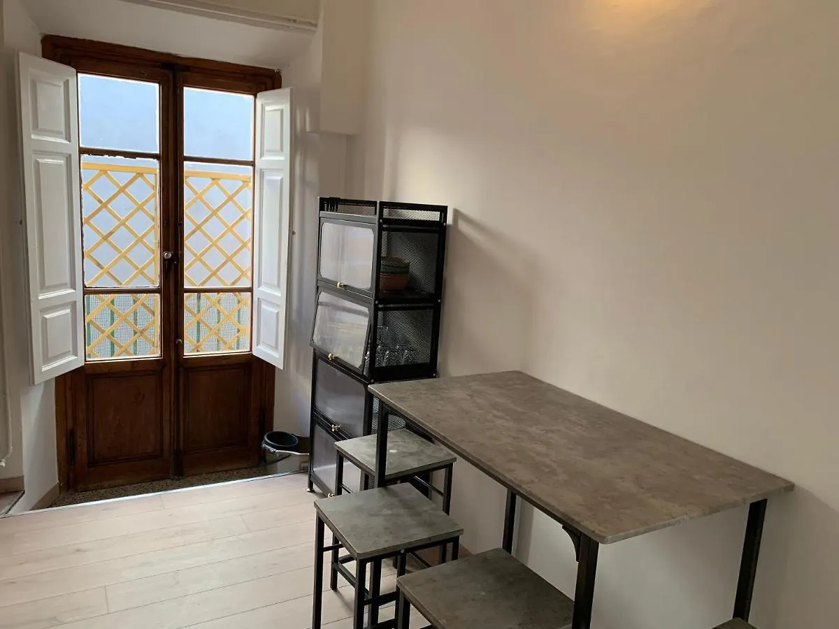 Porta Rossa Apartment Florence