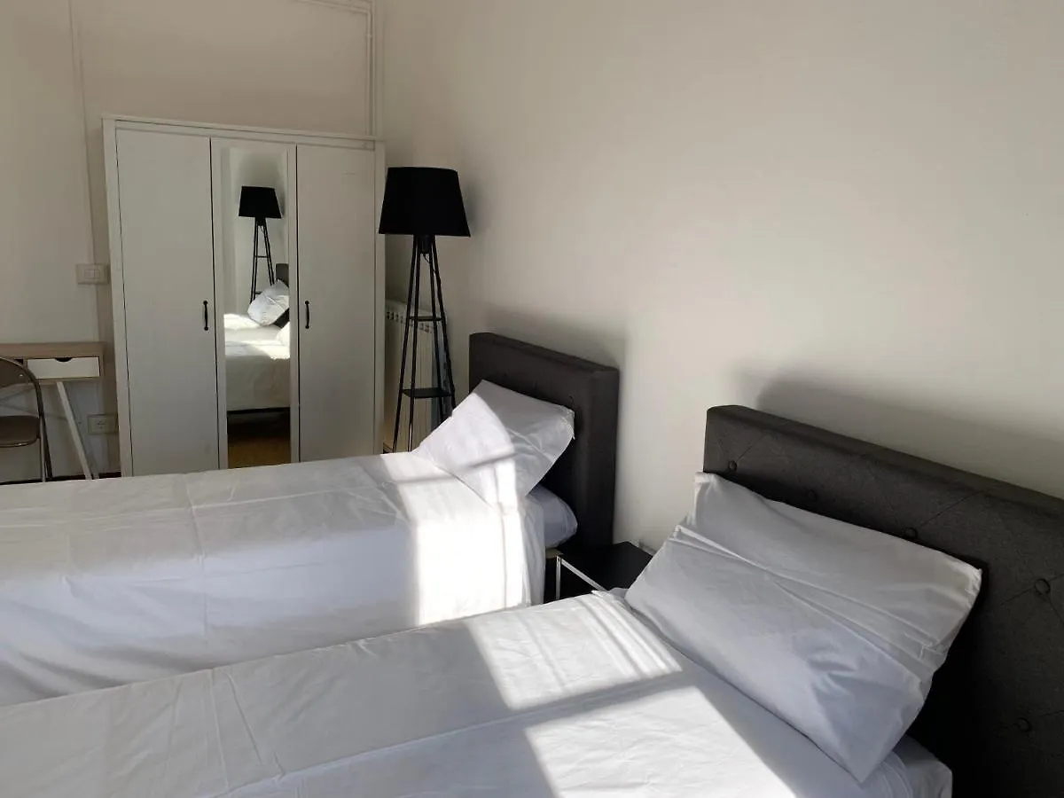 Porta Rossa Apartment Florence Italy