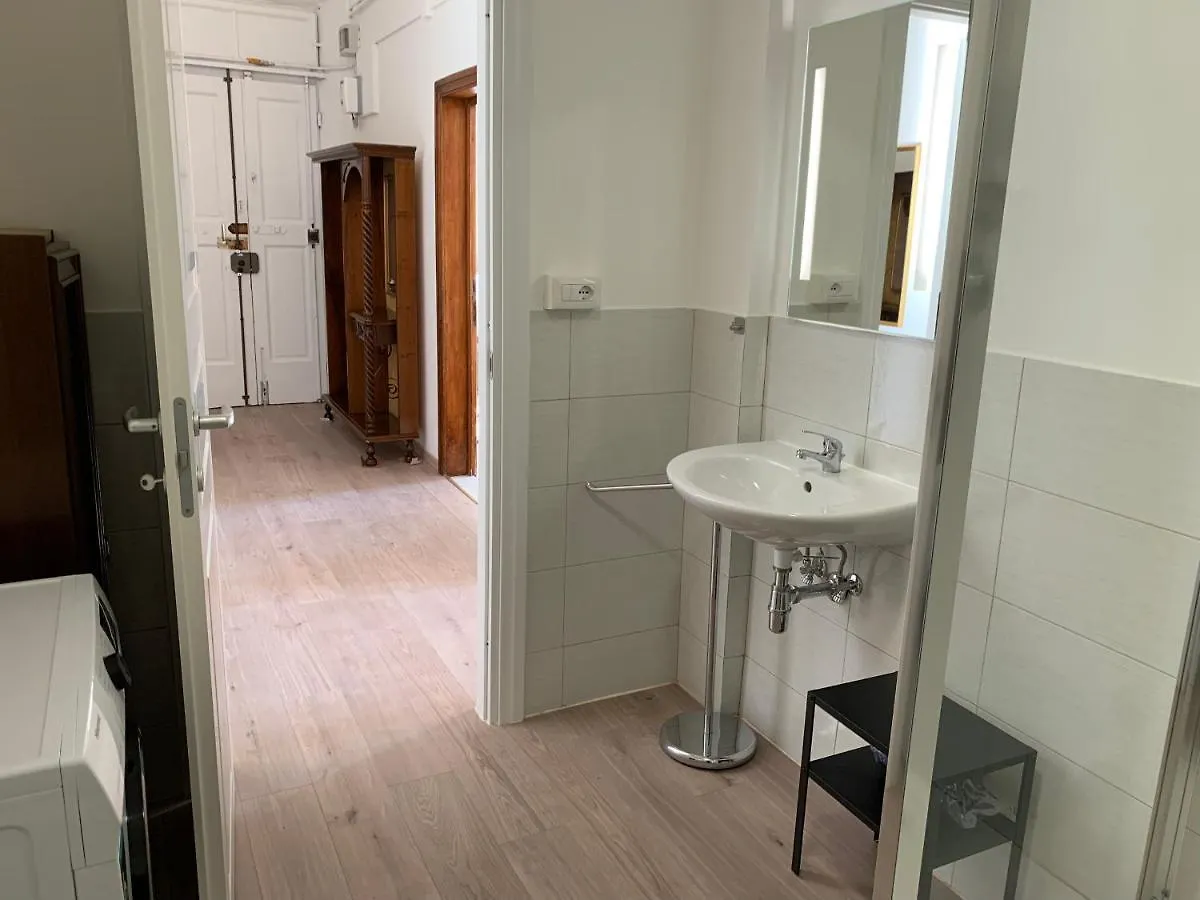 Porta Rossa Apartment Floransa